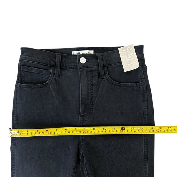 NEW Madewell Roadtripper Supersoft Biker Demin Jean Shorts Raw Hem Size 25 - Picture 4 of 8